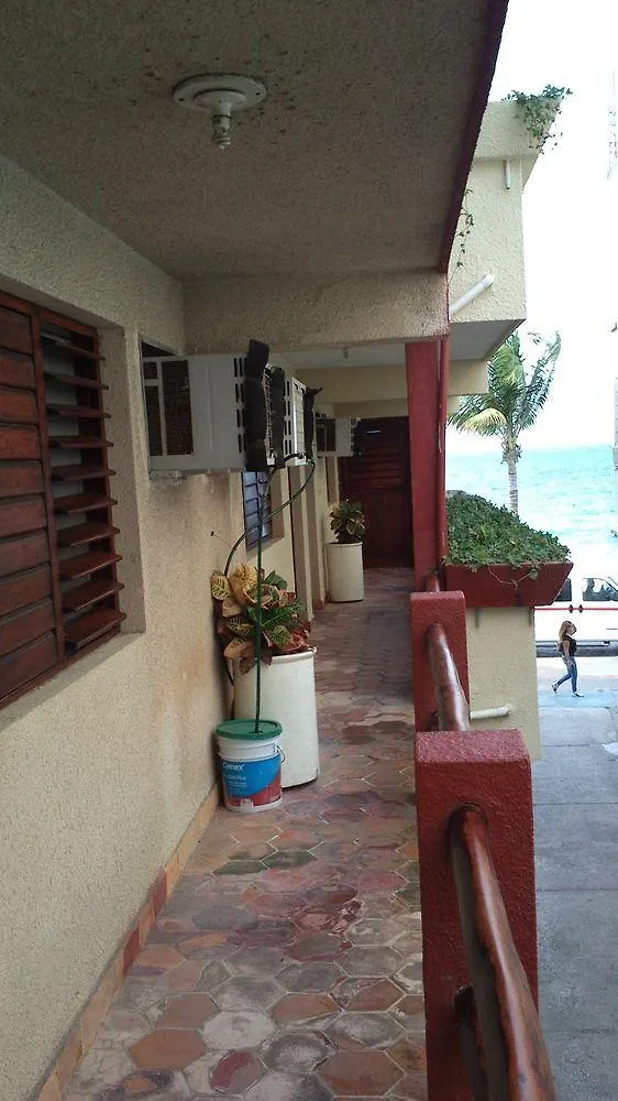 Safari Inn Cozumel Hotel